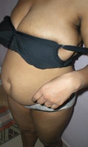 ladkiyon ki nangi photo